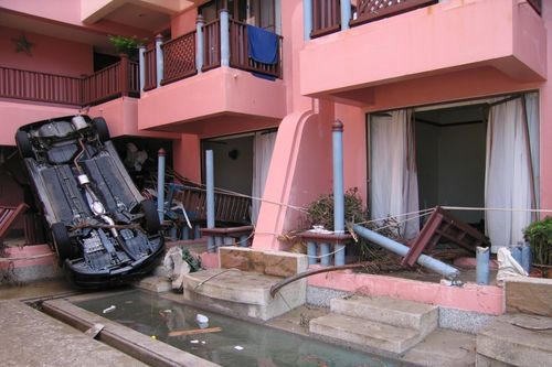 Joe Giardina hotel room after the tsunami