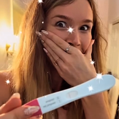 Joss Stone finds out she's pregnant with fourth child