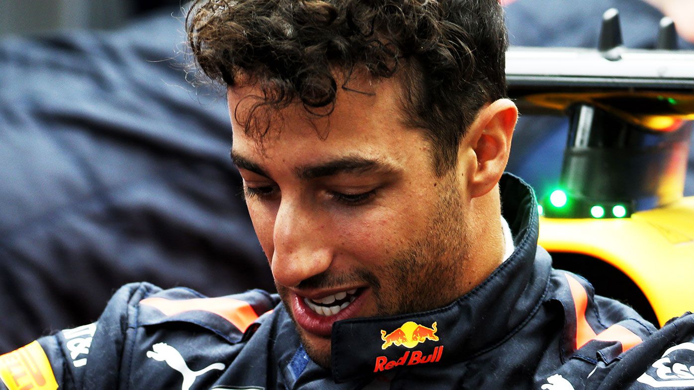 Mercedes boss pours cold water on Ricciardo move