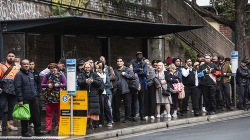 Free trains for Sydney today after rail network chaos last week - Mr. Acuity News - 1