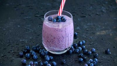 Recipe: <a href="https://kitchen.nine.com.au/2017/01/13/17/31/blueberry-breakfast-detox-smoothie" target="_top">Blueberry breakfast detox smoothie</a>