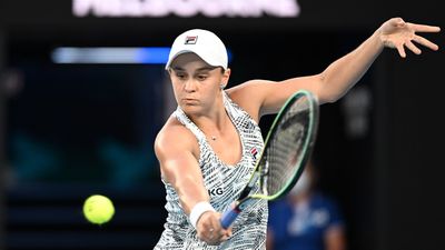 Barty draws Federer comparison