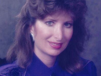 In the 1980s, Marcia van Zeller left the broadcast industry and moved to Australia to work as a journalist and writer.