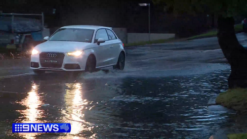 Wild weather smashes Queensland's south-east
