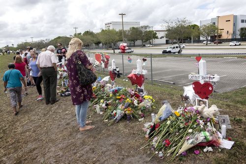 Man memorials have been placed around Parkland following the shooting. (AAP)