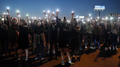 Protests have been taking place nationwide in response to the Kentucky grand jury's determination of no charges were brought against the officers related to the death of Breonna Taylor. St Louis, Missouri, United States