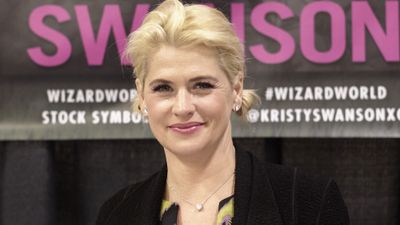 <strong>Kristy Swanson: NOW</strong>
