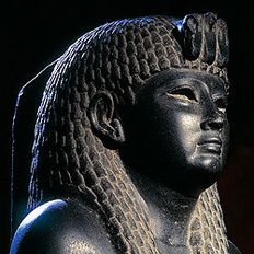 Basalt statue of Cleopatra VII with cornucopia (Getty)