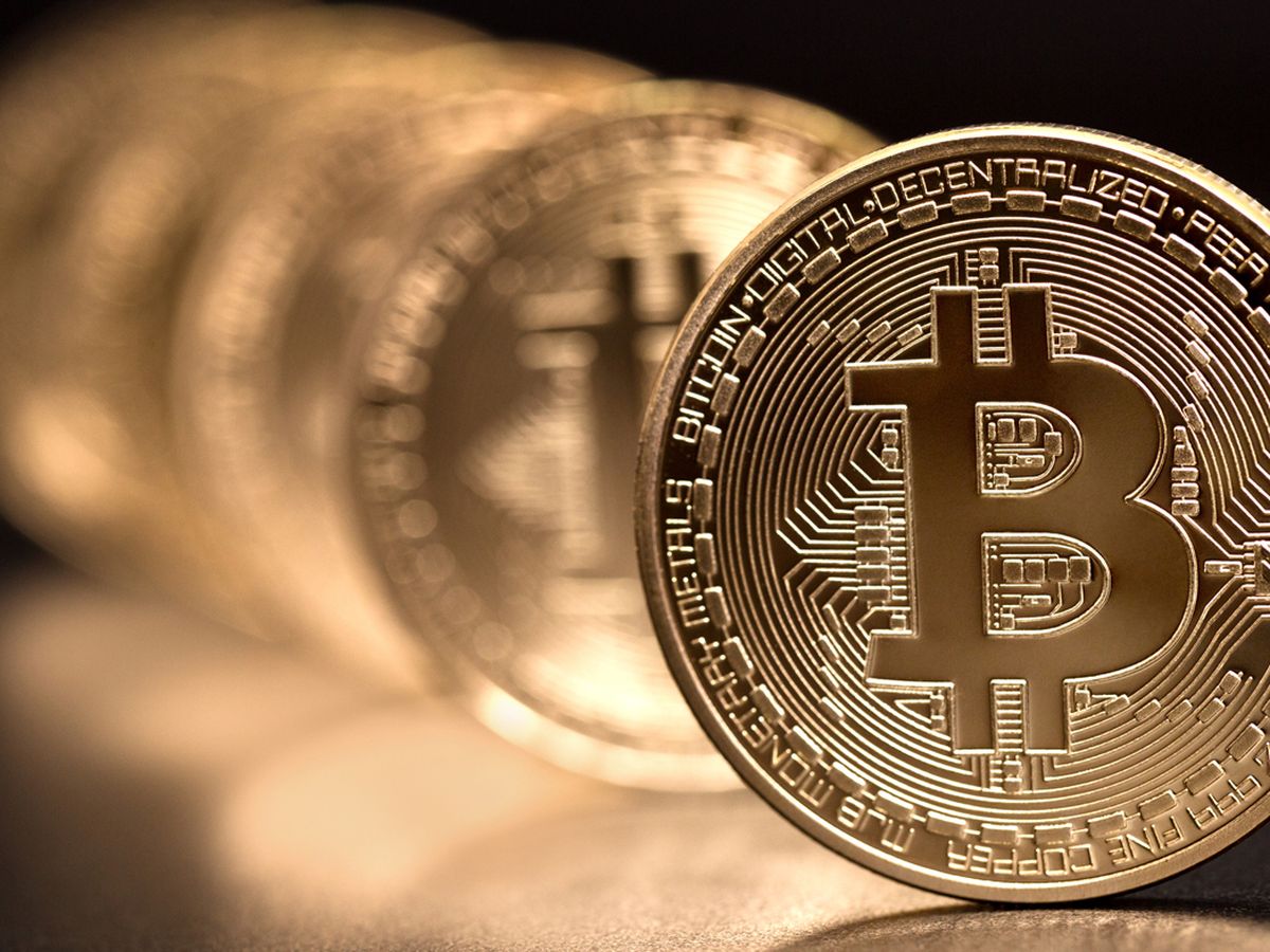 Bitcoin soars past $10,000 after US confirms work on a digital dollar