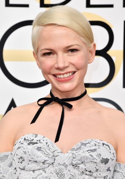 <p>Michelle Williams skipped the traditional and instead wore a perfectly-tied, super sweet black ribbon.</p>
<p>Image: Getty.</p>