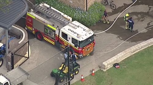 Newington College in Sydney's inner west evacuated after 9kg gas cylinder catches fire