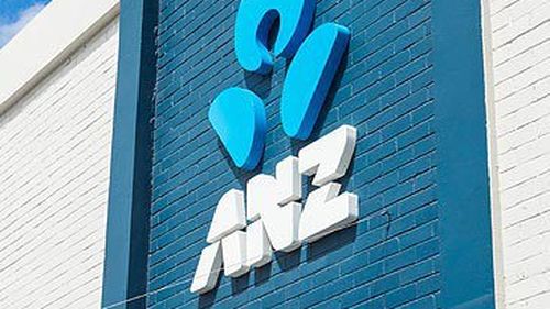 ANZ bank logo on branch in Springvale (NilsBV/iStock)
