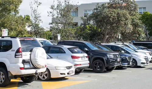 Parcheggio auto