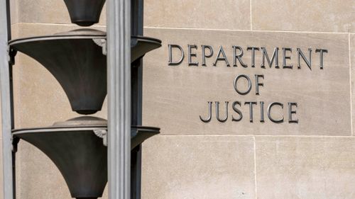 Il Dipartimento di Giustizia ha accusato Peter Williams di minacciare la sicurezza nazionale degli Stati Uniti.