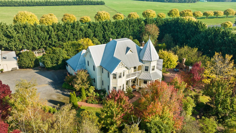 The $1.9 million home for sale in rural Victoria that's a footy lover's dream