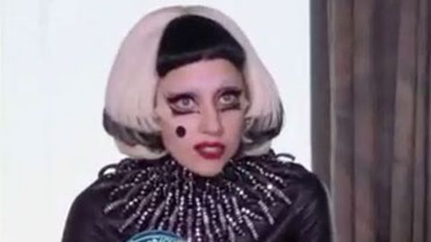 Lady Gaga appears on American Idol wearing penis heels