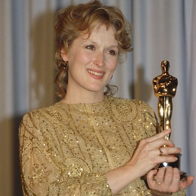 Meryl Streep wins Best Actress for Sophie's Choice