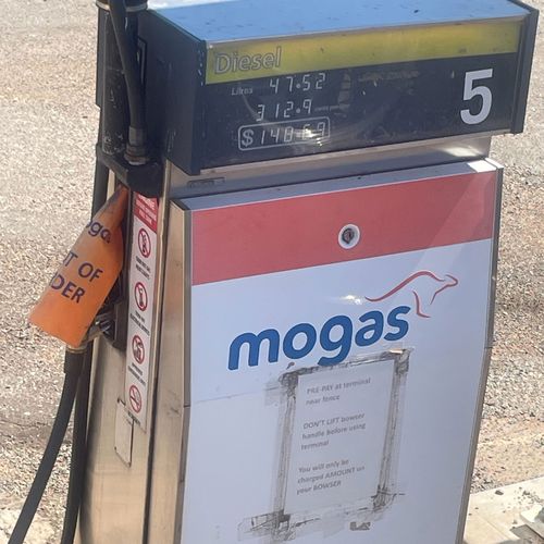 Il camionista Robert Cook avverte della carenza di diesel