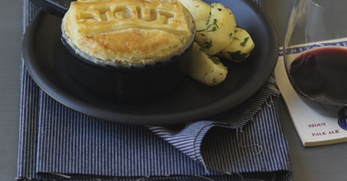 Beef, mushroom and Guinness pie - 9Kitchen