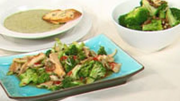 Stir-fried broccoli with oyster mushrooms