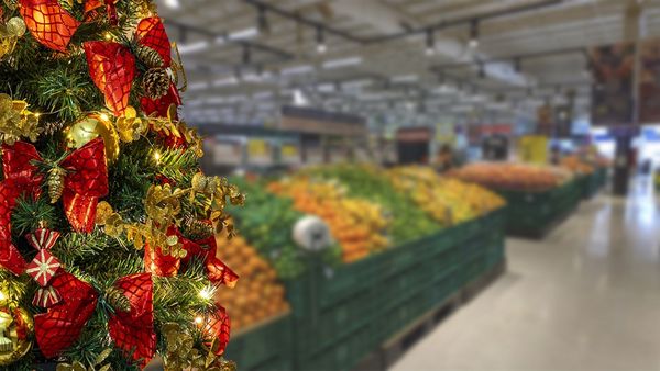 Christmas supermarket shopping budget