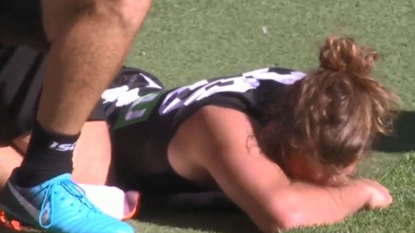 Collingwood's Tim Broomhead expected to miss a year after horror leg injury against GWS