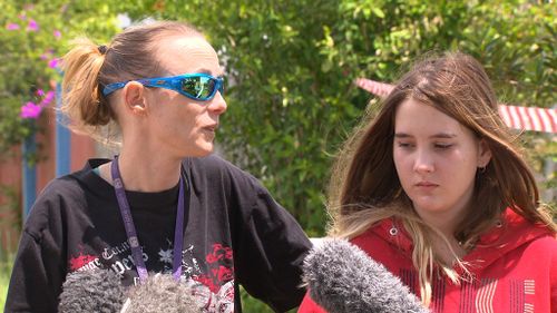 Shelley and her daughter Shona woke to the sound of the smoke alarm. (9NEWS)