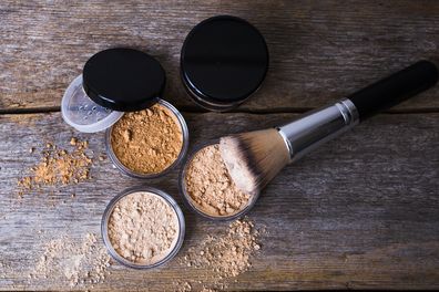 Mineral makeup