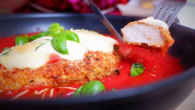 Controversial one pan chicken parmigiana