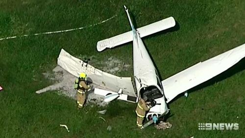 Couple critical after plane crashes in Sydney paddock