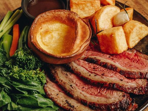 Railway Hotel Gosford Sunday roast finalist
