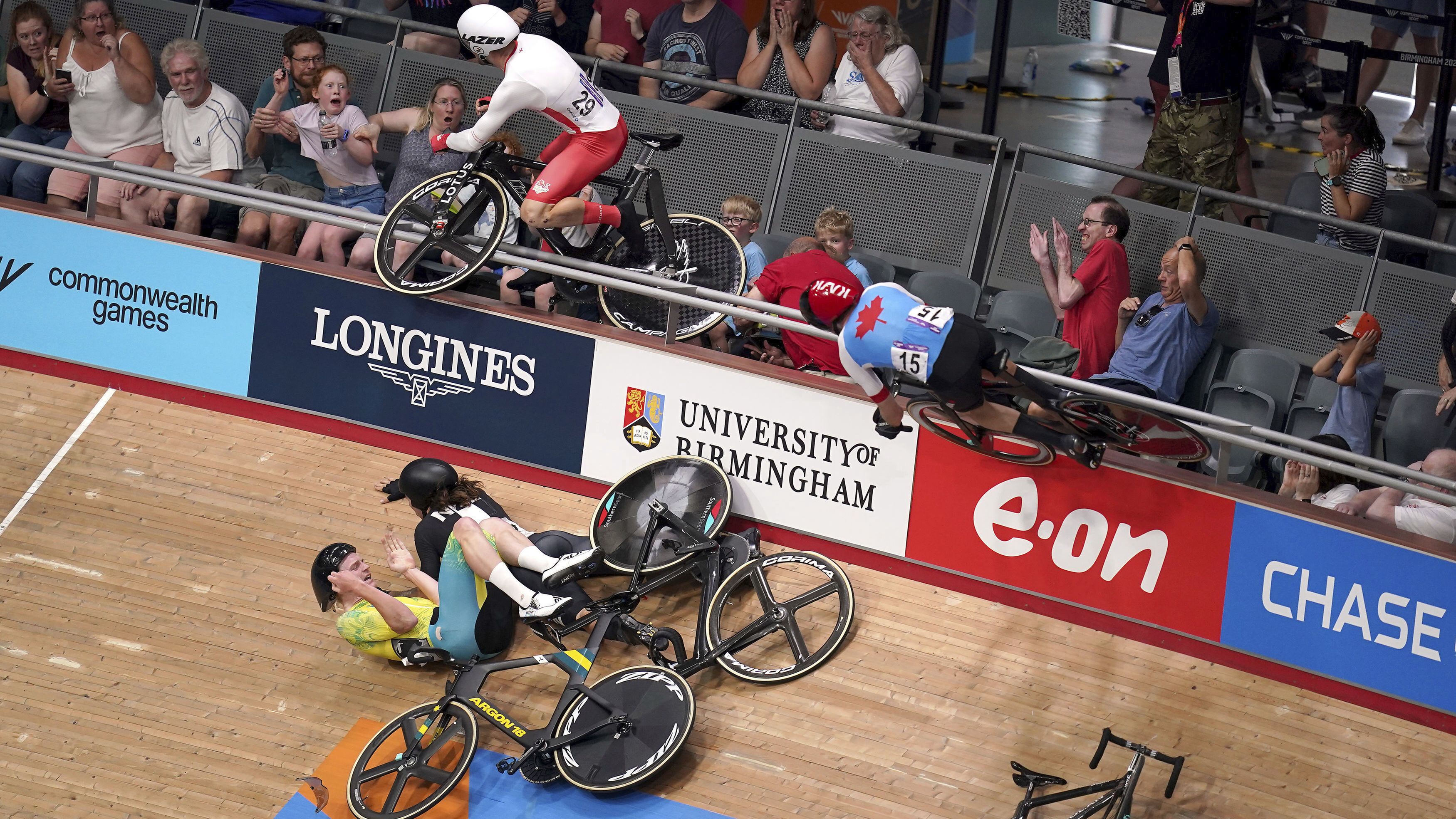 British cyclist Matt Walls released from hospital with no major injuries as terrifying crash rocks Commonwealth Games