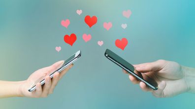 Phones texting hearts