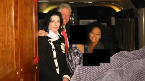 Michael Jackson, Bill Clinton e Diana Ross em foto incluída nos arquivos de Epstein.