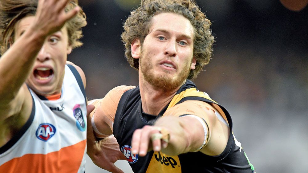 Hawks backing Ty Vickery after police drama