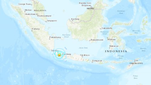 许多人在印度尼西亚的地震中丧生。