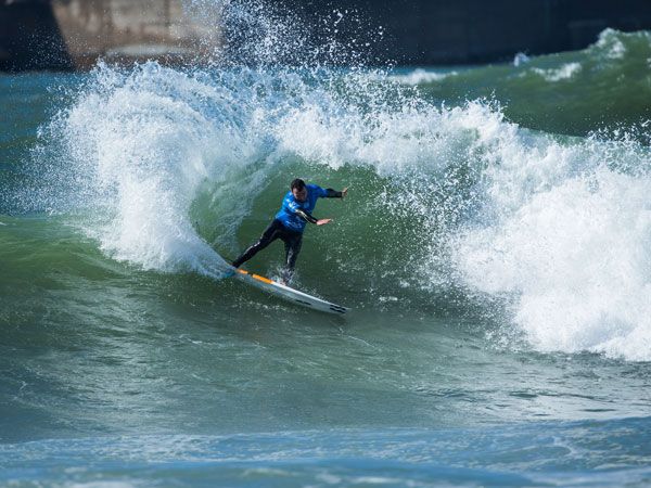 Joel Parkinson carves a wave at Peniche, Portugal, during the Rip Curl Pro. (Getty)
