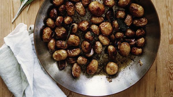 Pan-fried baby potatoes