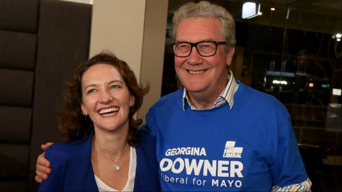Georgina Downer and her  Liberal stalwart father Alexander Downer. (AAP).