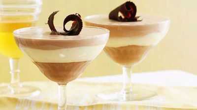 <a href="http://kitchen.nine.com.au/2016/05/16/20/03/triple-chocolate-mousse" target="_top">Triple chocolate mousse</a> recipe