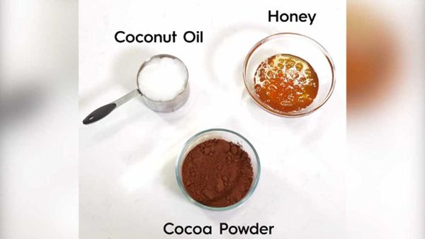 Three ingredients for healthy chocolate