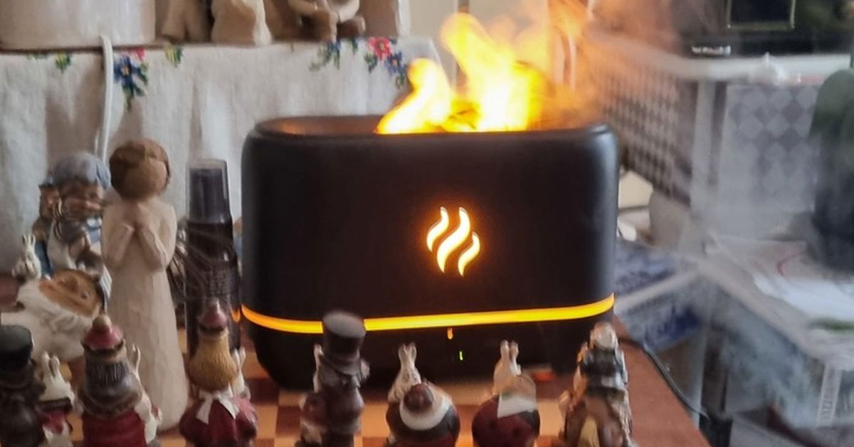 Kmart shoppers baffled by aroma diffuser that looks like 'a toaster on fire' 9Honey