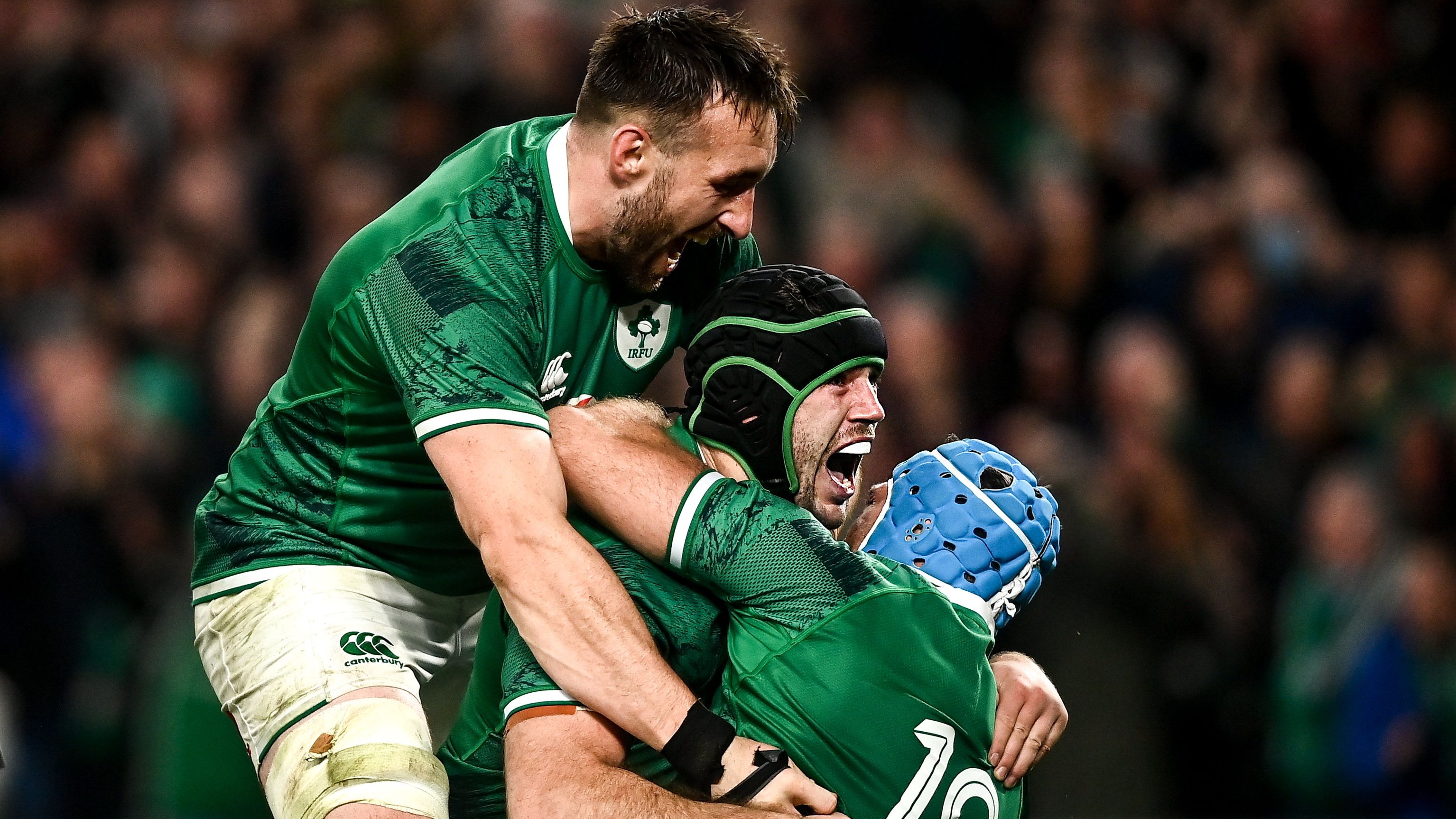 Incredible Ireland stun All Blacks in huge boilover