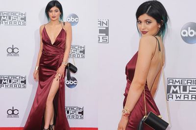 So <i>this</I> is how you do red-carpet glam. <br/><br/>Back on the broody bus, Kylie showed the right amount of thigh at the 2014 AMAs...and got rave reviews for her vampish get-up.