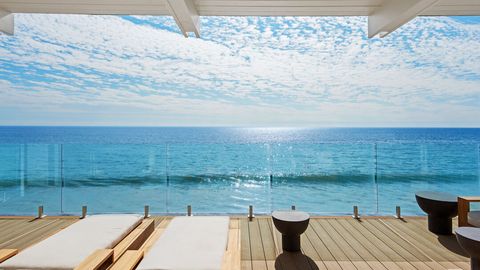 Sandra Bullock Malibu rental USD $30000 month