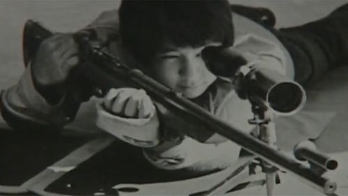 Byran Uyesugi genç yaşta silah kullanıyordu.