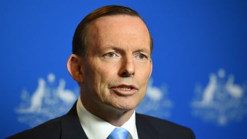 Tony Abbott slammed for 'insulting, hypocritical' comments on Scottish independence