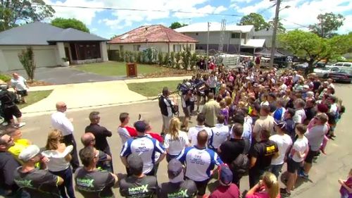 Tears shed as Sydney mum thanks tradies and volunteers for brand new home