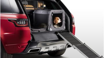 Land Rover have released a range of pet friendly car accessories for comfort and convenience.