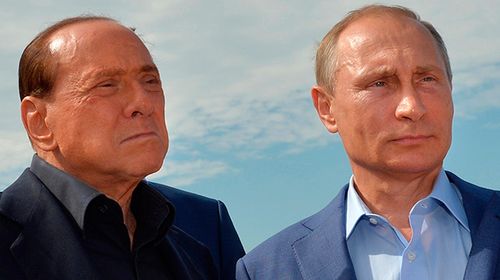 Putin and Berlusconi under fire for Crimea wine tasting